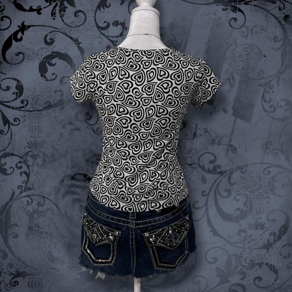layered line black heart print black & white skinny baby tee - Picture 7 of 8